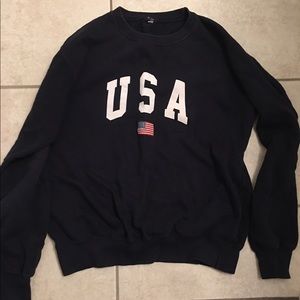 Brandy Melville sweater